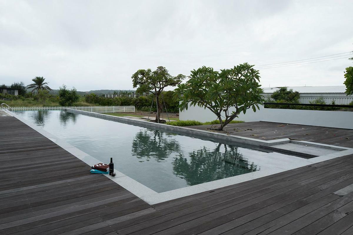 Isla Faros Resort Heng-ch'un Exterior foto